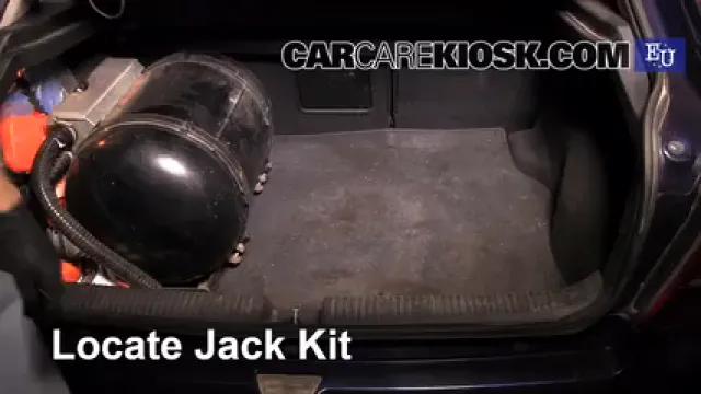 1999 Opel Astra Elegance 1.6L 4 Cyl. Monter sur cric Utiliser le cric pour lever la voiture